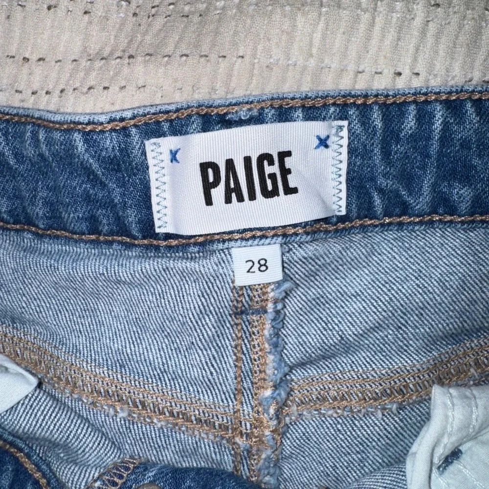 PAIGE‎ Sarah Slim High Rise Button Fly Raw Hem Jeans Blue Size 28